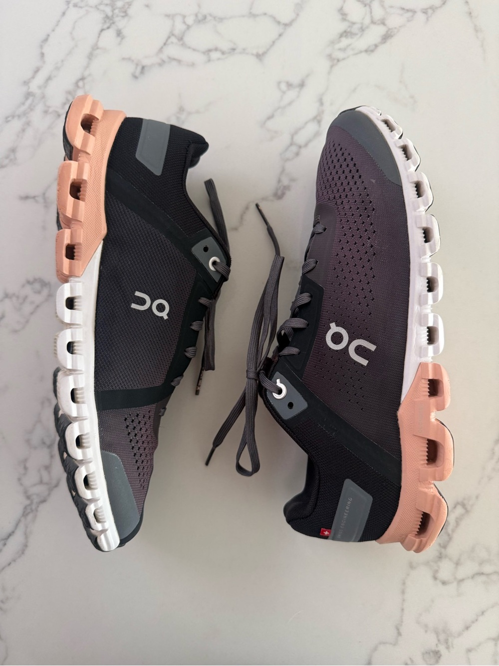 On Running Cloudflow Running Shoes - Rock / Rose - Size 8 (Wide) - Picture 6 of 8